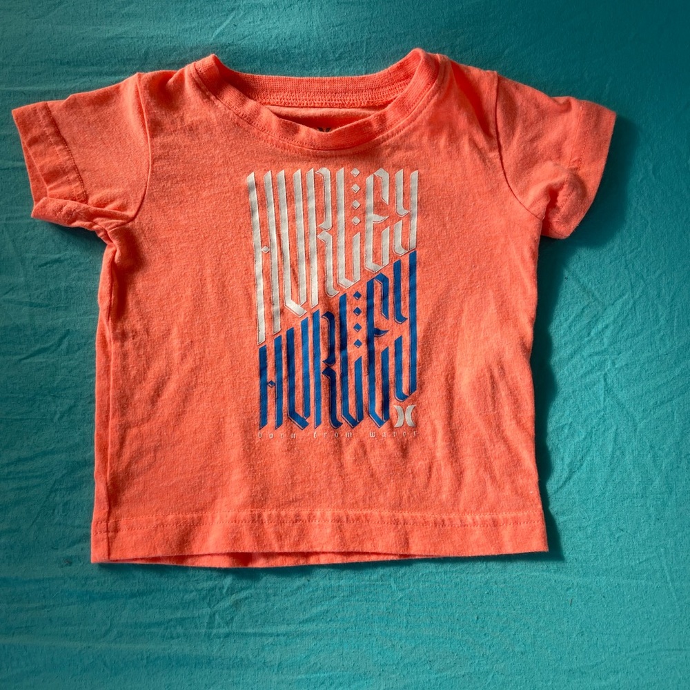Hurley t shirt